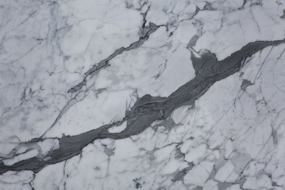 WORLD OF QUARTZ Statuario (Статуарио)